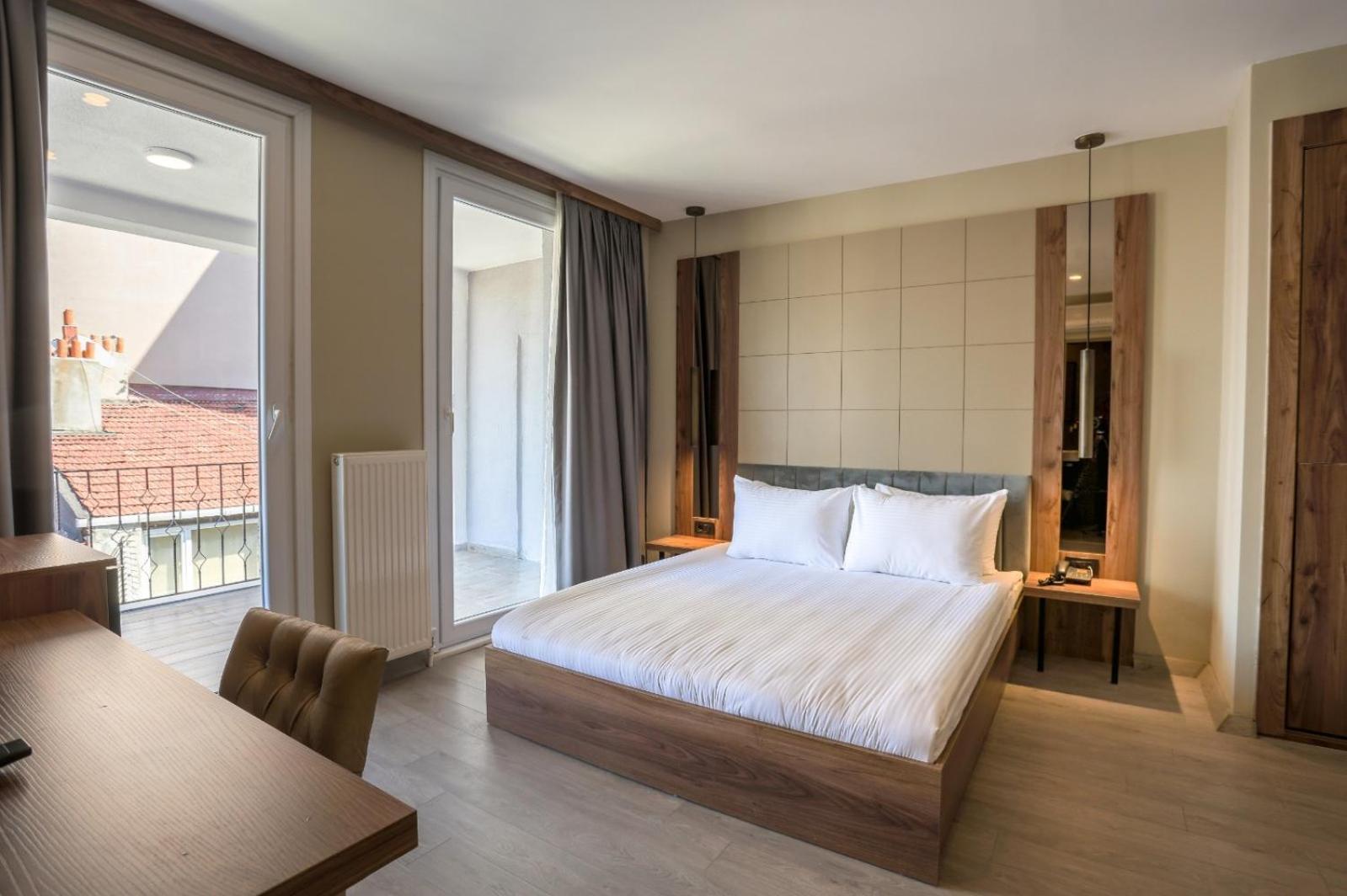 Hotel Arach Harbiye Stambuł