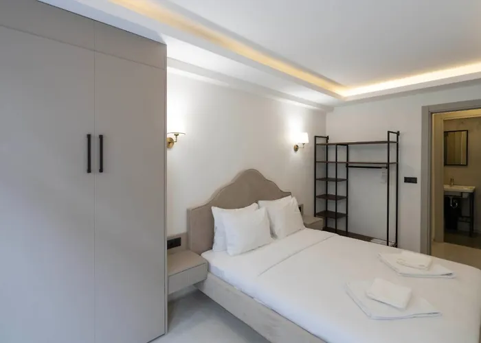 Arach Hotel Harbiye