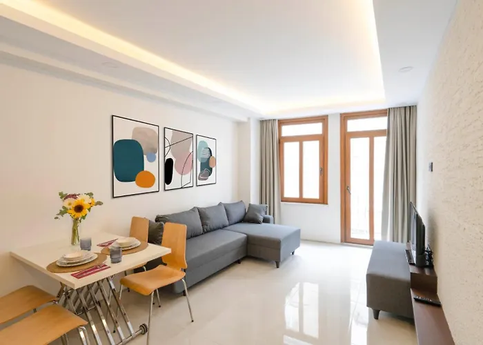 Arach Hotel Harbiye