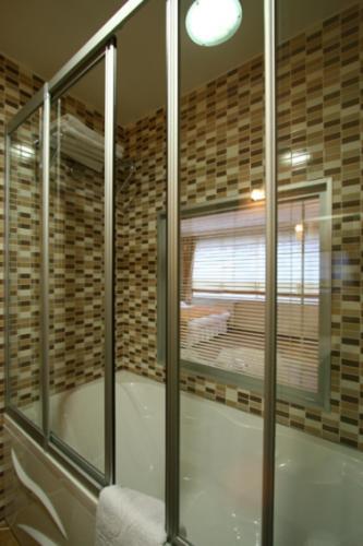 Отель Arach Harbiye 4*